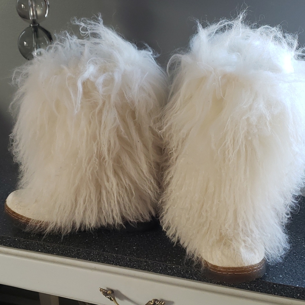 COPY - Bearpaw Boetis